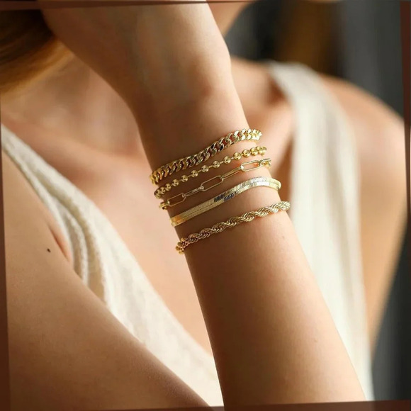 ❤️Women Gold Dainty Trendy Bracelets Set Paperclip,  Rope, Mirror, Satellite - Picture 3 of 8